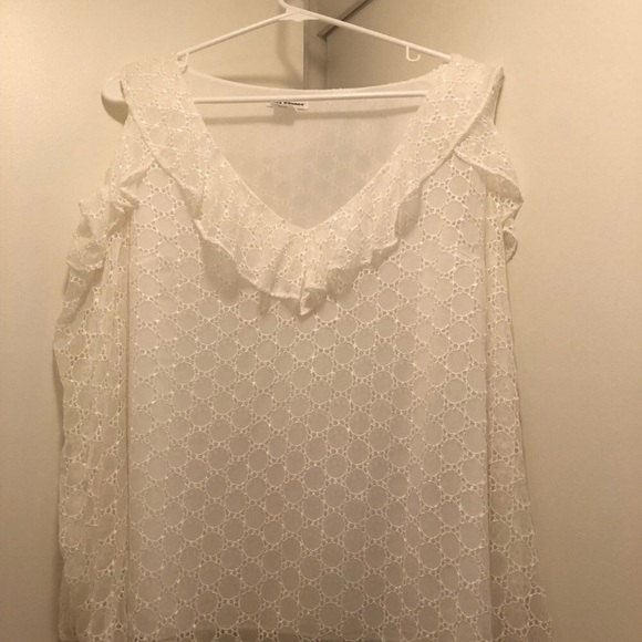 ⭐️HP!!⭐️NWOT Club Monaco Blouse - Picture 3 of 3